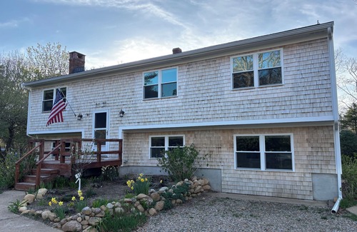 West Tisbury Casa | Beloved 5-bedroom house with Beach Passes, AC, fenced in yard, and hot tub