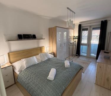Baja Apartamento | Belvárosi Luxus Apartman