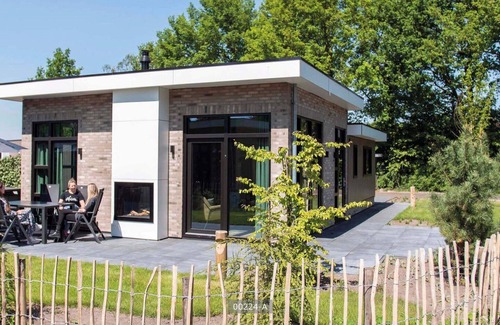 Cromvoirt Chalet De Esquí | ✓ Belvedere at Résidence de Leuvert ✓ Holiday home for six persons ✓ Situated close to 's Hertogenbosch (North Brabant) ✓ Near De IJzeren Man ✓ Book directly at the park