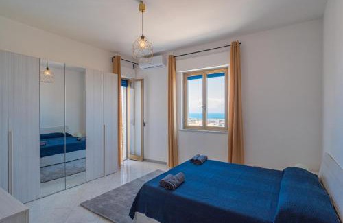 Coste Apartamento | Belvedere dell Etna - Ampio Appartamento con vista Mare e Taormina