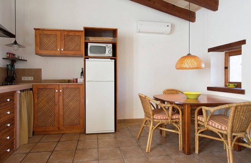 Lloret de Vistalegre Cabaña | Acogedora casa de vacaciones con piscina