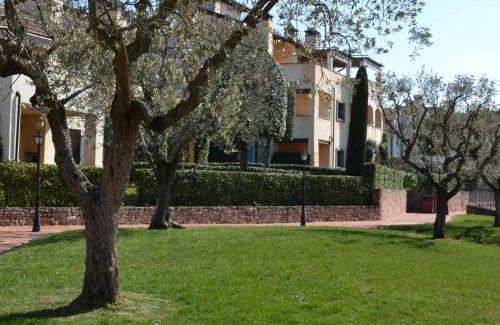 San Benedetto di Lugana Apartamento | Belvilla by OYO Garda Resort B4 1P Sup