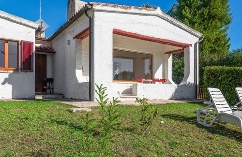 Villaggio Taunus Casa | Acogedora casa de vacaciones con jardín en Villaggio Taunus, Italia