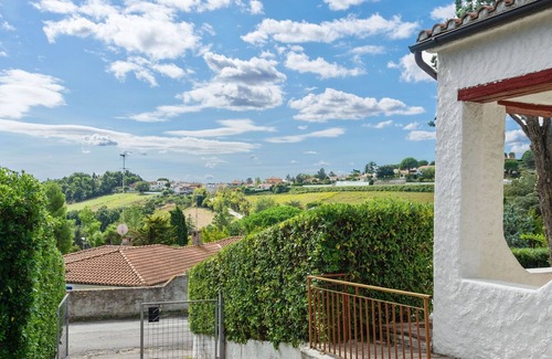 Villaggio Taunus Casa | Acogedora casa de vacaciones con jardín en Villaggio Taunus, Italia