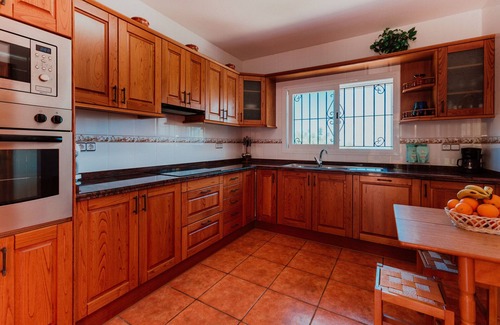 Cala Comte Villa | Mansión moderna en St Josep de sa Talaia con piscina privada