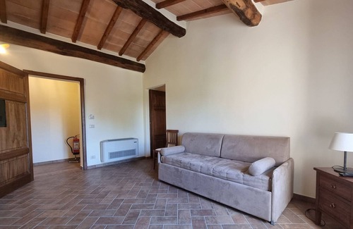 Montalcino Casa | Espléndidas vacaciones en Montalcino con piscina comunitaria