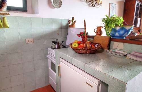 Petrognano Cabaña | Acogedora casa de campo en Rufina con Piscina
