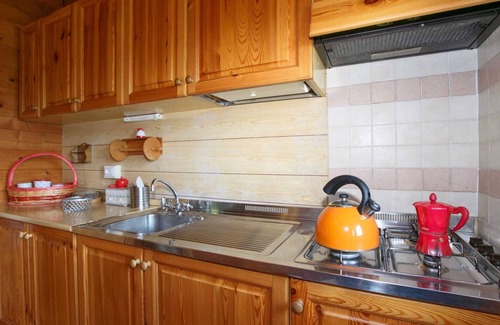 Graffignano Cabaña | Acogedora Casa Rural en Graffignano con Piscina