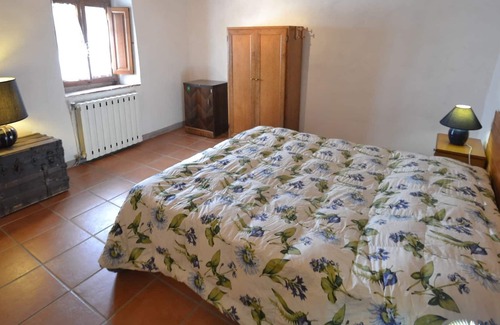 Marliana Cabaña | Espaciosa casa con piscina privada de bosque en Marliana