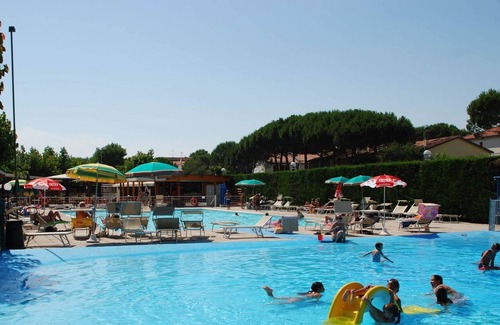 Lido di Dante Chalet De Esquí | Belvilla by OYO Chalet in Lido di Dante