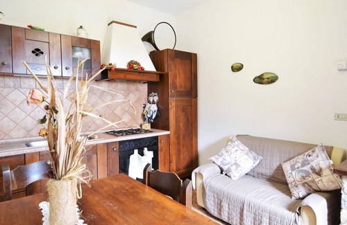Marliana Casa | Hermosa casa de vacaciones en Femminamorta con jardín privado