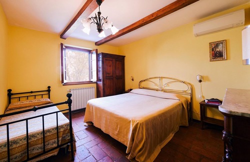 Camucia Otro | Casa de campo tranquila en Cortona con piscina