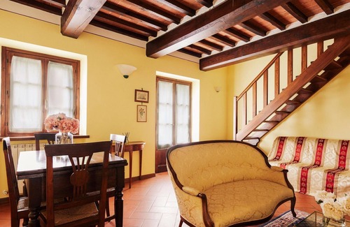 Camucia Casa | Casa de vacaciones vintage en Cortona con piscina