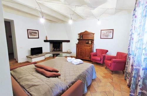 Gambassi Terme Casa | Belvilla by OYO Property in Gambassi Terme FI