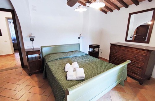 Gambassi Terme Casa | Belvilla by OYO Property in Gambassi Terme FI