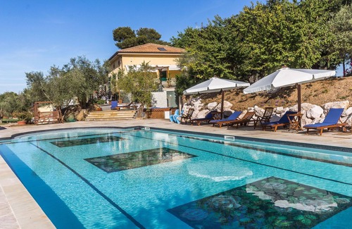 Mondavio Villa | Mansión de lujo en Mondavio conpiscina