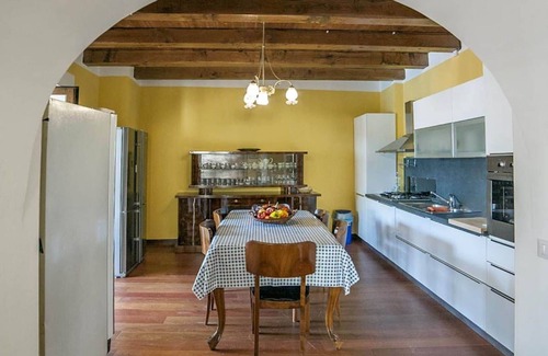 Vibonati Casa | Casa de vacaciones de buen gusto en Vibonati con piscina privada