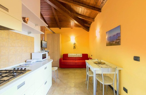 Montebello di Mezzo Casa | Acogedora casa de vacaciones con piscina