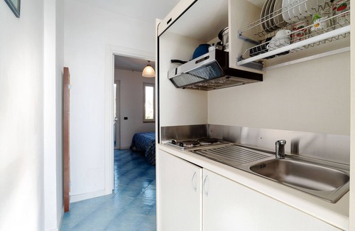 Santa Marina Apartamento | Cómodo apartamento con piscina en Policastro Bussentino