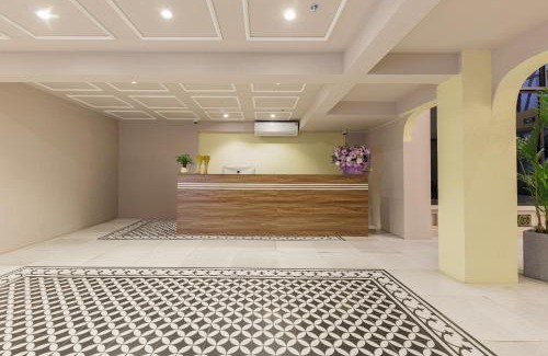 Hai Ba Trung Hotel | Belvilla near West Lake Hanoi, Truc Bach Lake formerly Le Grand - The Central Park