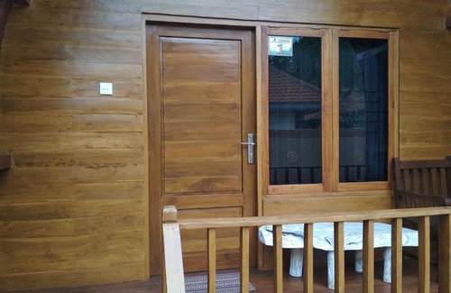Jasri Casa | Bemo Villas & Pool