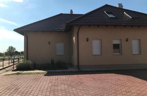 Szentkiraly Casa | Bencsik Vendégház
