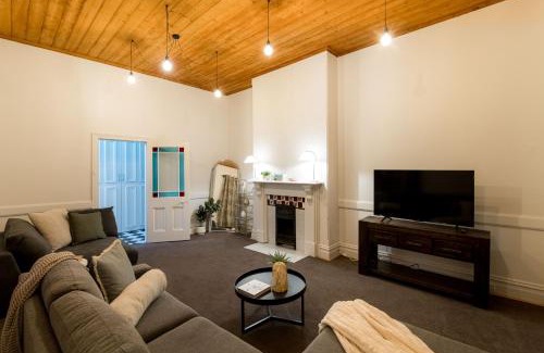 Bendigo Casa | Bendigo Signature Accommodation on Vine
