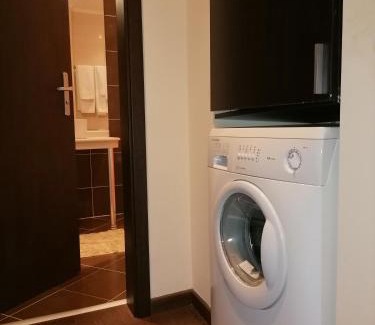 Golden Sands Apartamento | Bendita Mare Apartment