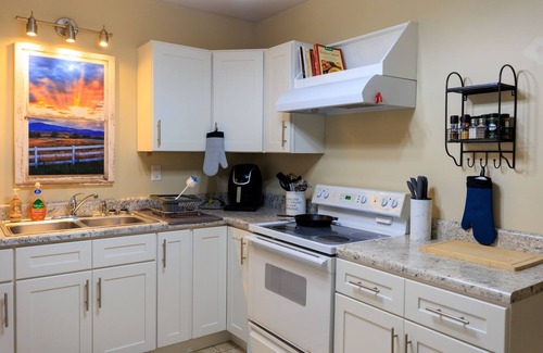 Hixson Apartamento | Beneath His Wings at Dry Creek Hideaways