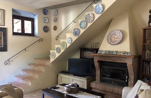 Gualdo Cattaneo Villa | Encantadora villa con piscina privada, cocina gourmet, vistas increíbles, WiFi