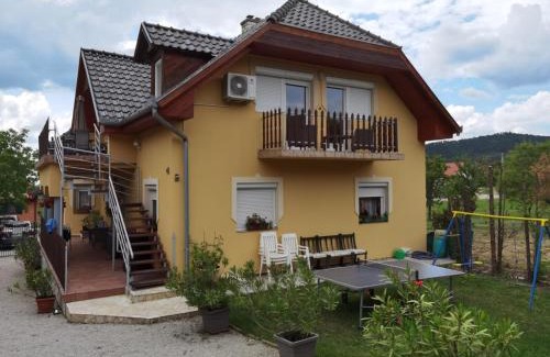Balatongyorok Apartamento | Beni Haus