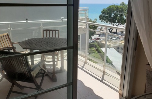 Benicassim Apartamento | BENICASIM WATERFRONT PENTHOUSE APARTMENT. ATICO FRENTE AL MAR EN PRIMERA LINEA.