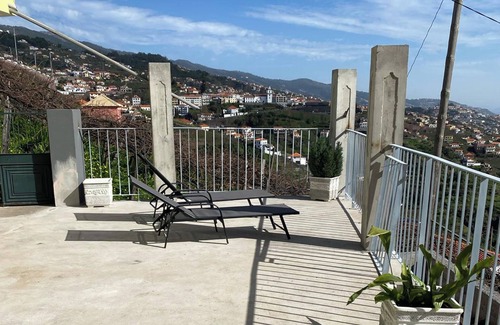 Camara de Lobos Villa | Benk Villa, Camara de Lobos, Madeira