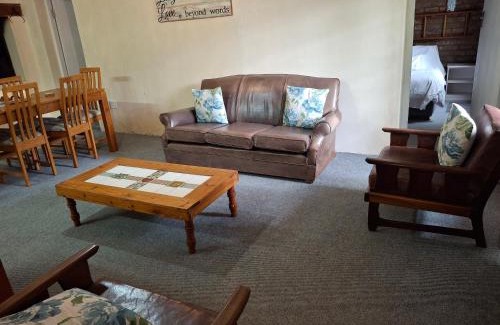 Oudtshoorn Apartamento | Benmonca-Greeff Cottage