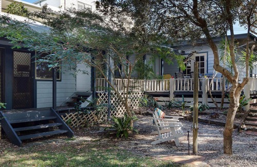 Hawks Nest Casa | Bennett's Beach Cottage