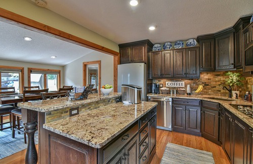 Bent Creek Chalet De Esquí | Bent Creek Chalet, Sauna,Jacuzzi,Fire pit and OD shower