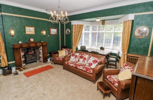 Ridgeway Casa | Bentfield House