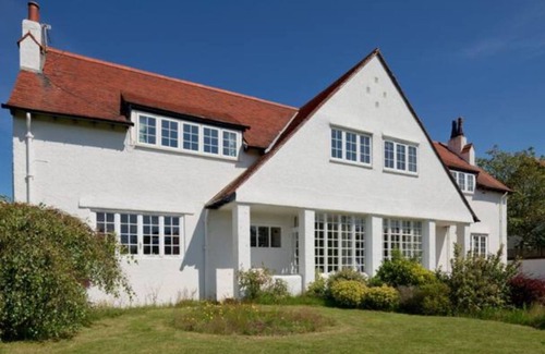 Troon Apartamento | BentinckHouse - sleeps 10 guests in 3 bedrooms