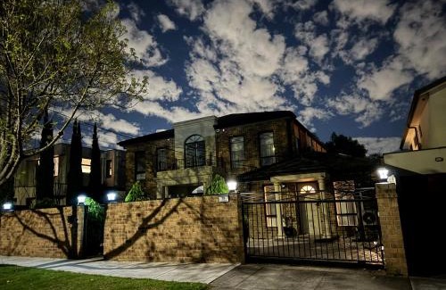 Bentleigh Casa | Bentleigh Private 1BR 5min Train Cafes Quiet Cozy