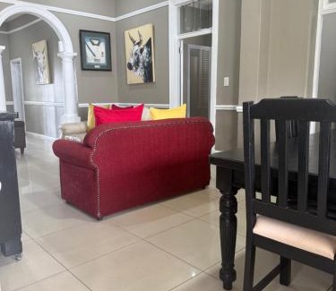 Windermere Casa | Bentley House