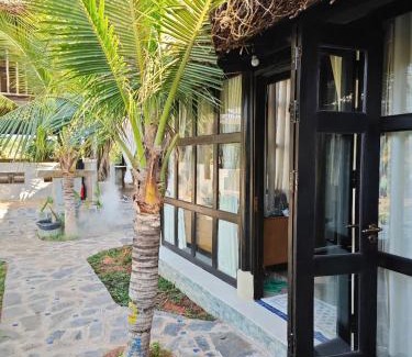 Ho Tram Chalet De Esquí | Bently farm retreat Mũi Né-Premium Bungalow-05