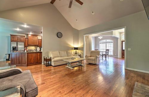 Bentonville Casa | Bentonville Home with Pool Table, 2 Mi to Downtown!