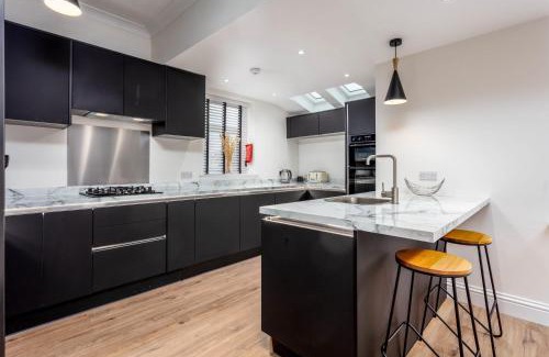 Prestwick Casa | Berelands House - Donnini Apartments