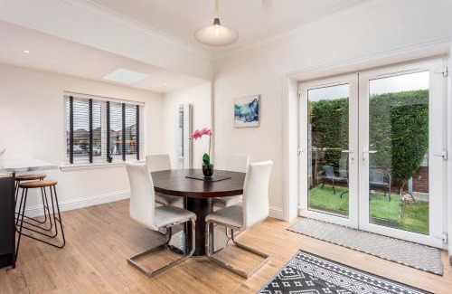 Prestwick Casa | Berelands House - Donnini Apartments
