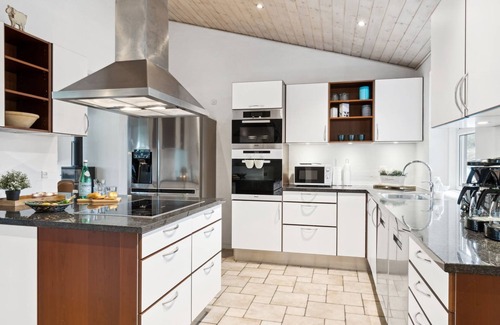 Nr. Lyngby Strand Casa | "Berenika" - 500m from the sea by Interhome