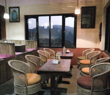 Nagarkot Casa | Berg House Cafe and Hotel