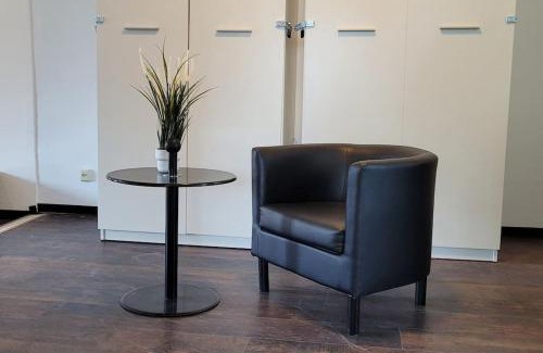 Bergisch Gladbach Apartamento | Berg Messe EG, 2,5 Zimmer, Homeoffice, W-Lan