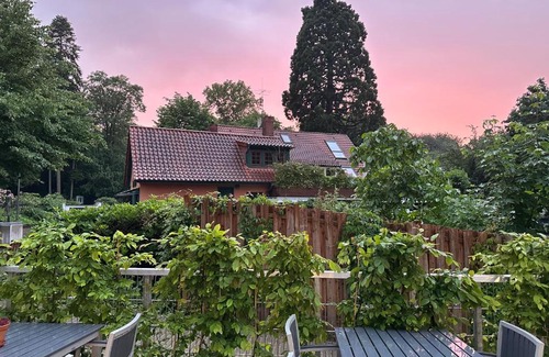 Worpswede Cama Y Desayuno | BERG & TAL - MiniBoutiqueHotel und appetitlich Manufaktur