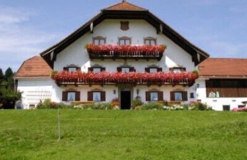 Anger Apartamento | Bergblick94m², EG, 2 Schlafzimmer, Sat-tv, Terrasse, Max. 4 Personen