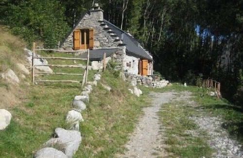Grust Chalet De Esquí | Bergerie de bernazaou
